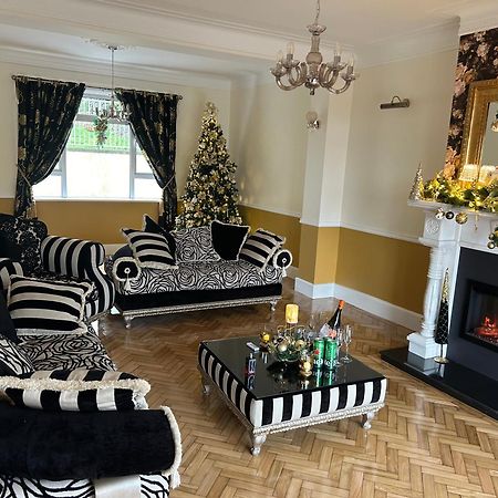 Glenmount Castleblayney Villa Buitenkant foto