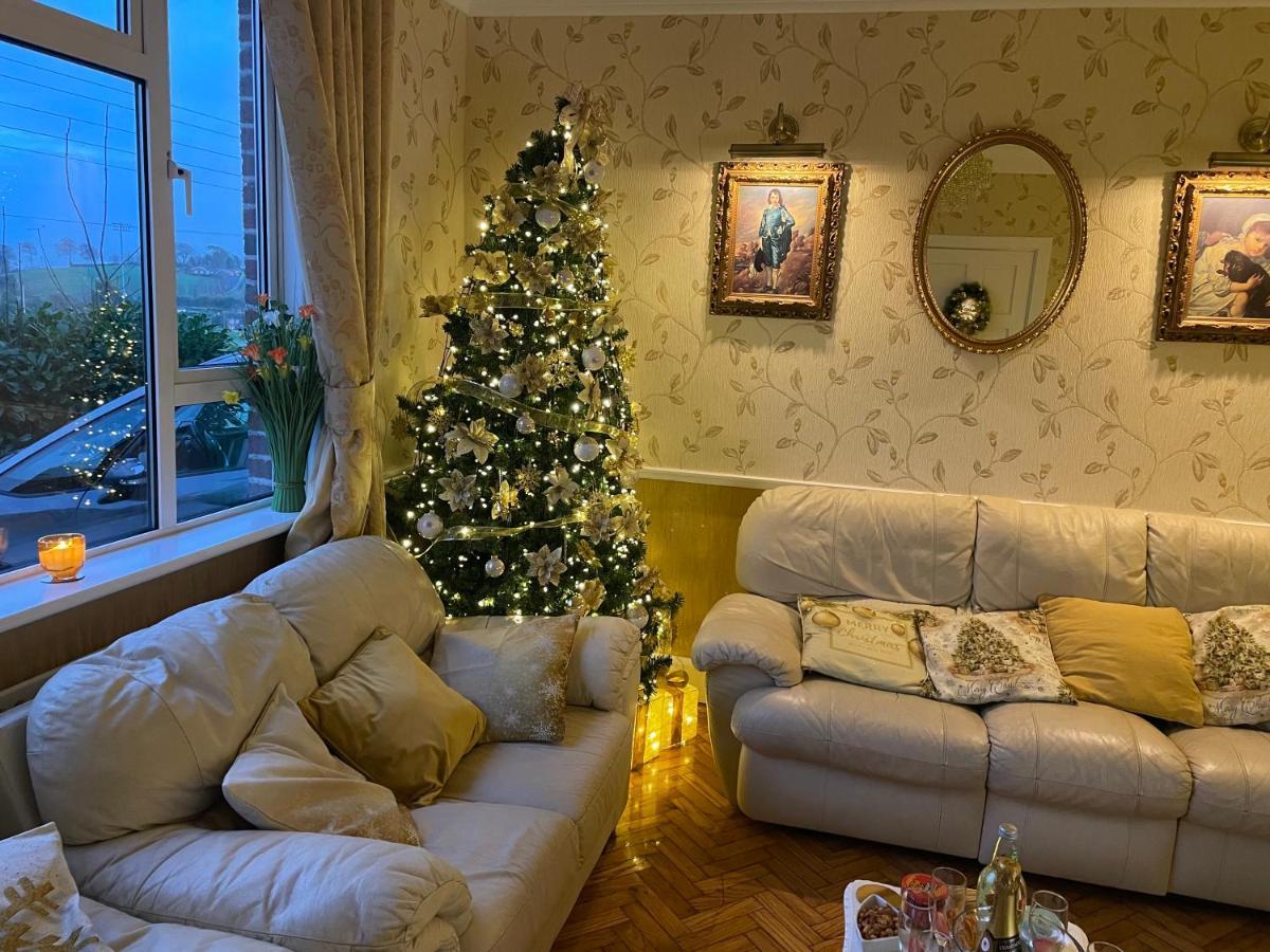 Glenmount Castleblayney Villa Buitenkant foto